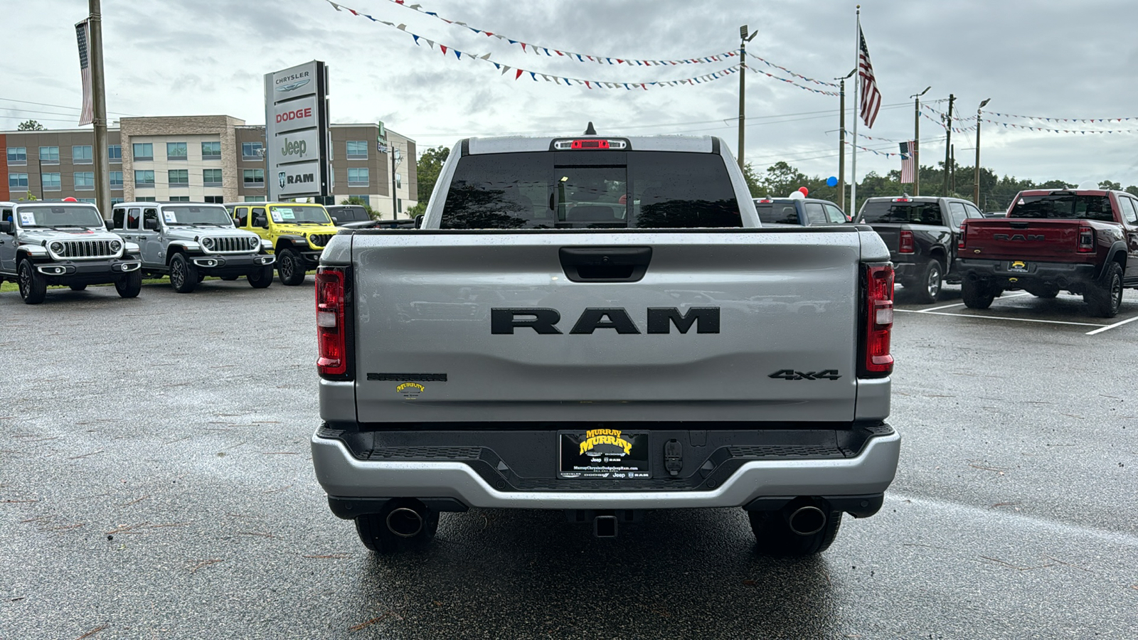 2025 Ram 1500 Big Horn/Lone Star 4