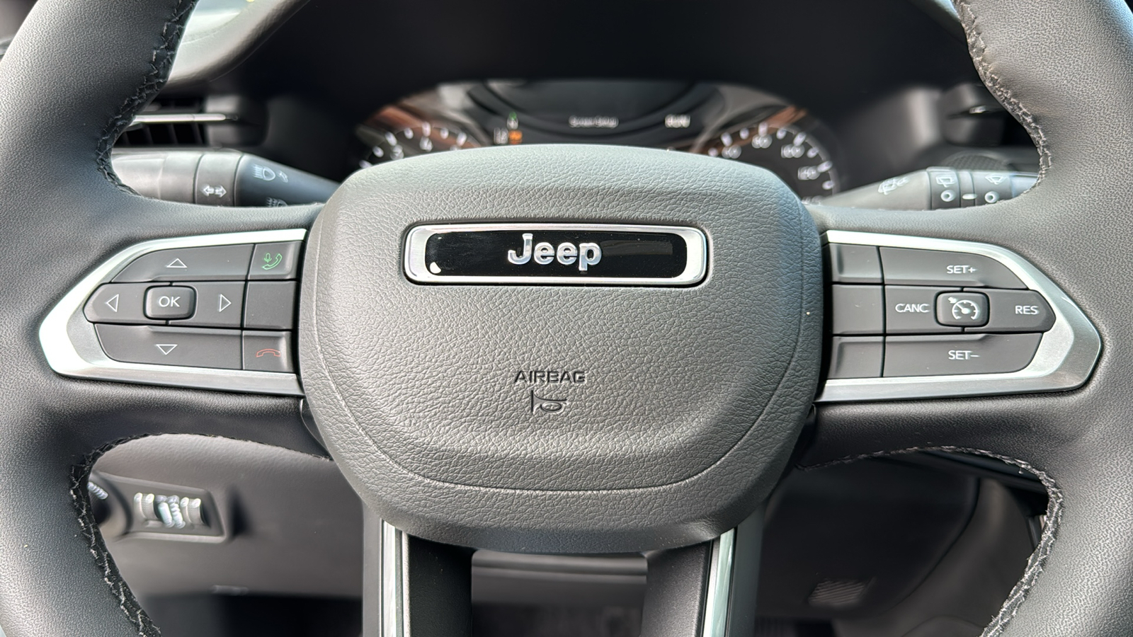 2025 Jeep Compass Latitude 21