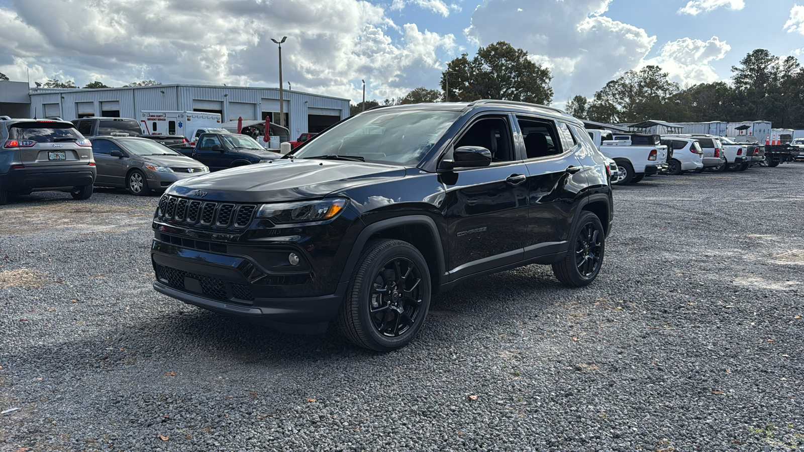 2025 Jeep Compass Latitude 1