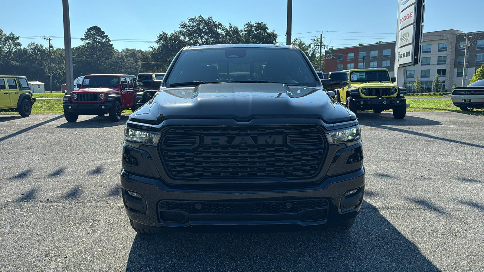 2025 Ram 1500 Big Horn/Lone Star 13