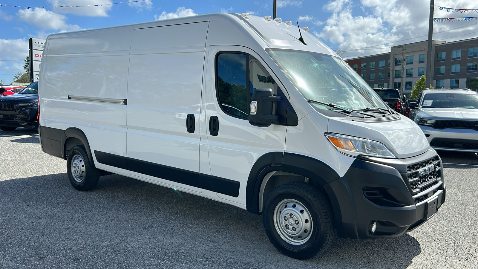 2023 Ram ProMaster 3500 High Roof 9