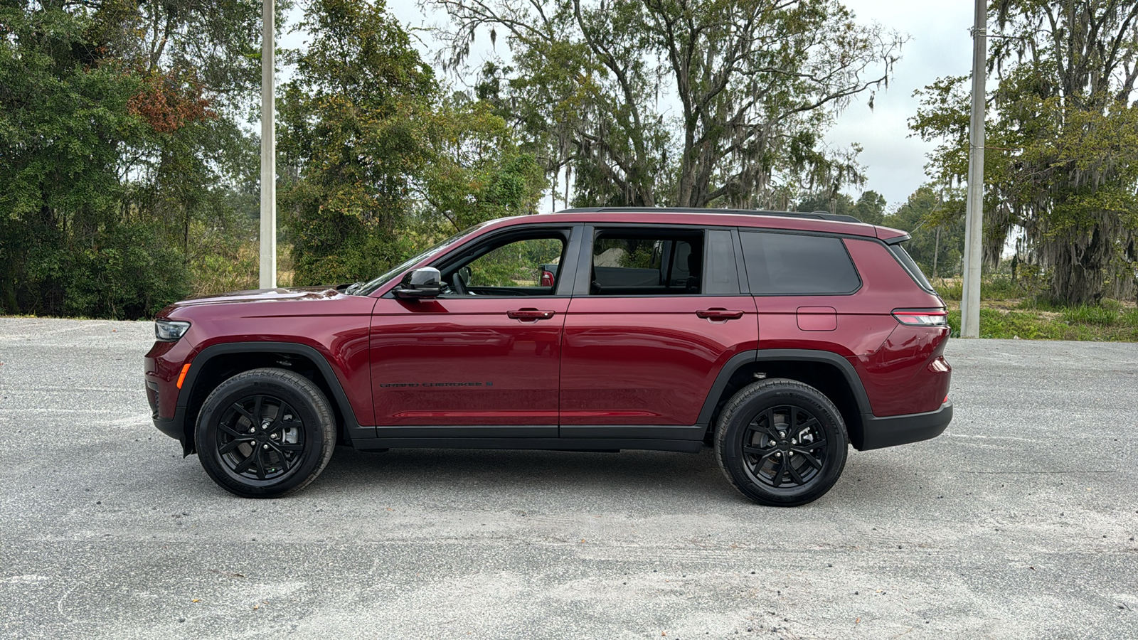 2024 Jeep Grand Cherokee L Altitude X 2