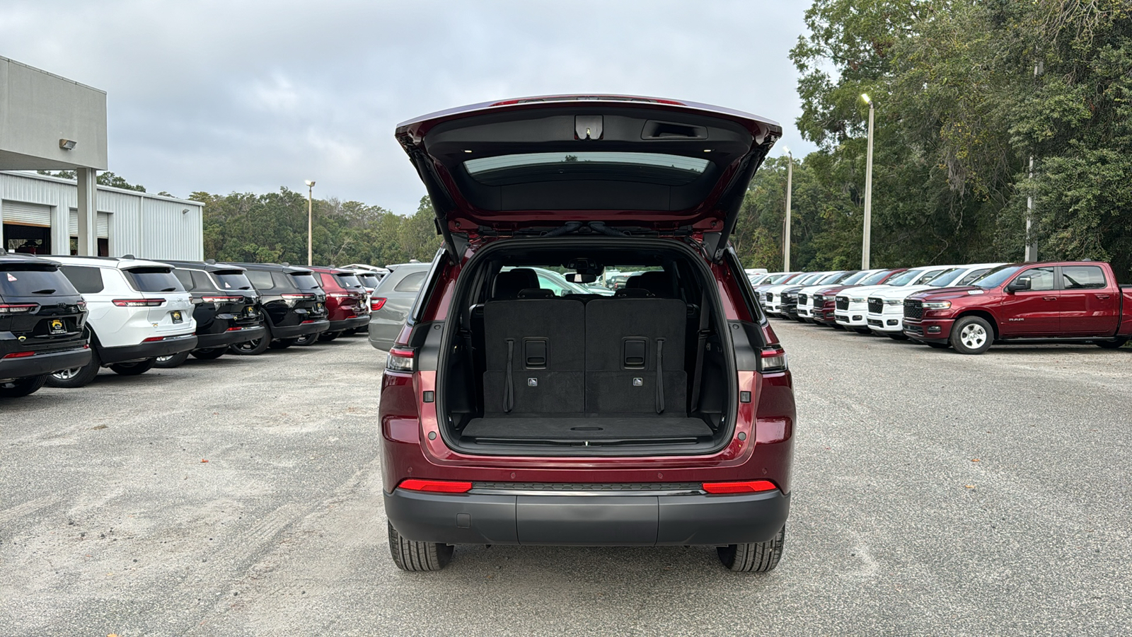 2024 Jeep Grand Cherokee L Altitude X 7