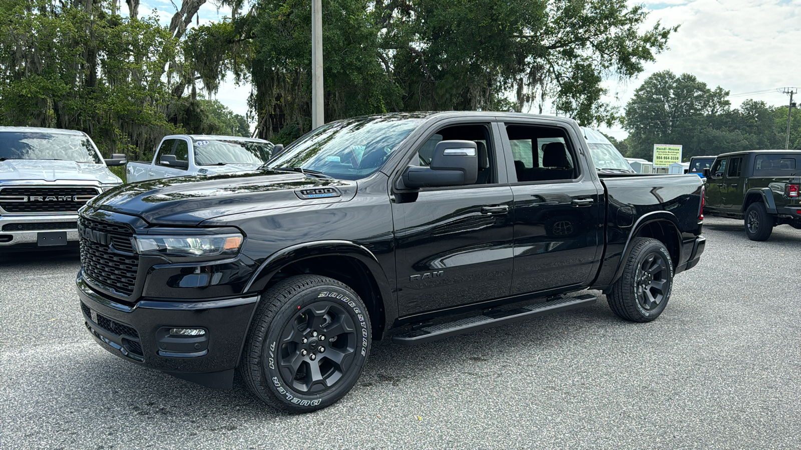 2025 Ram 1500 Big Horn/Lone Star 1