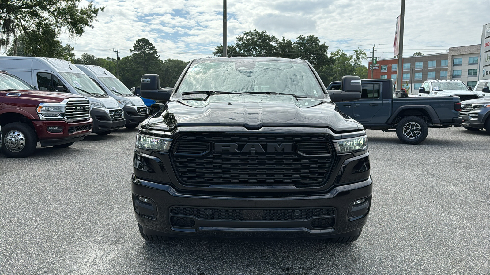 2025 Ram 1500 Big Horn/Lone Star 13