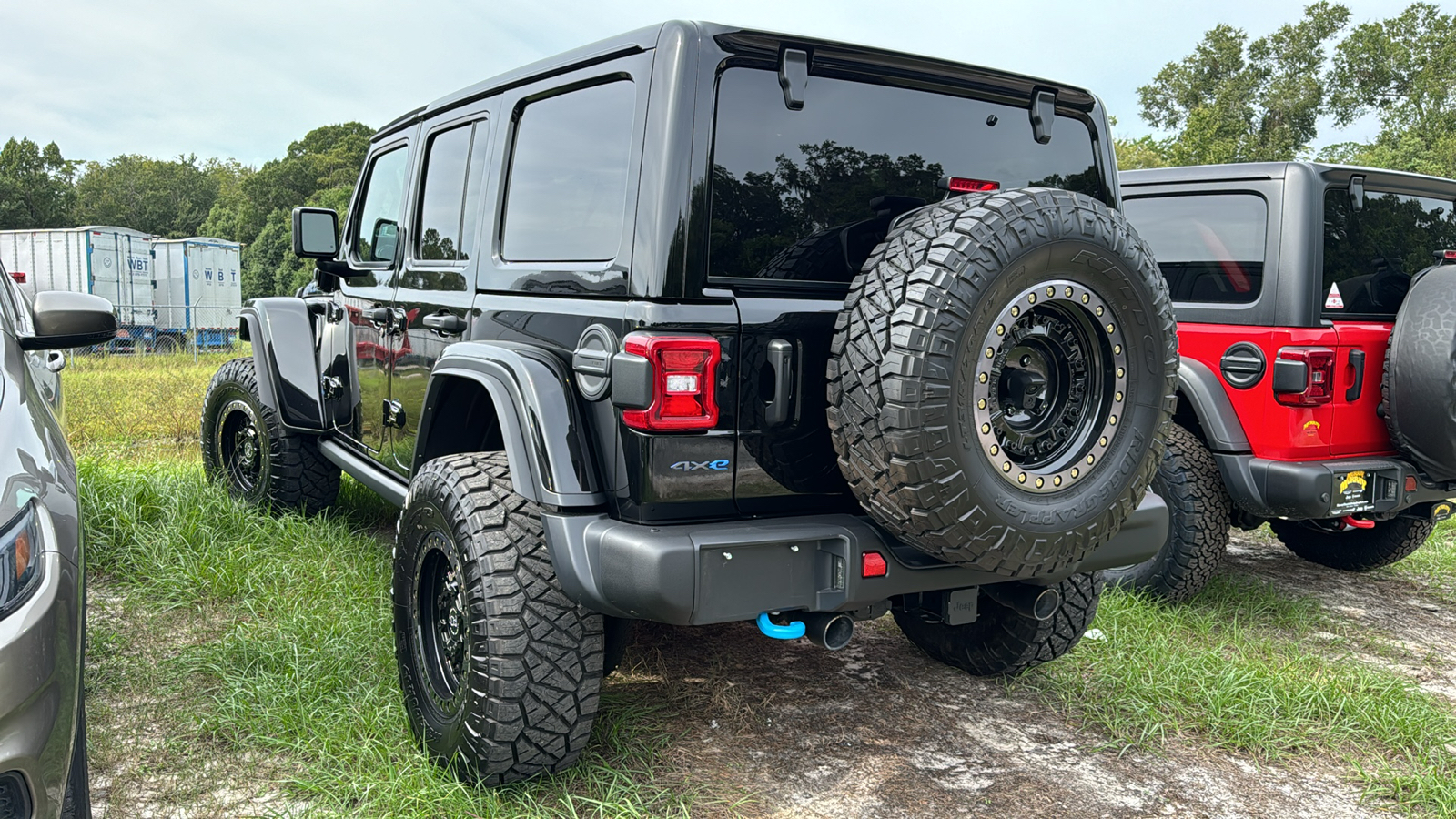 2023 Jeep Wrangler  7