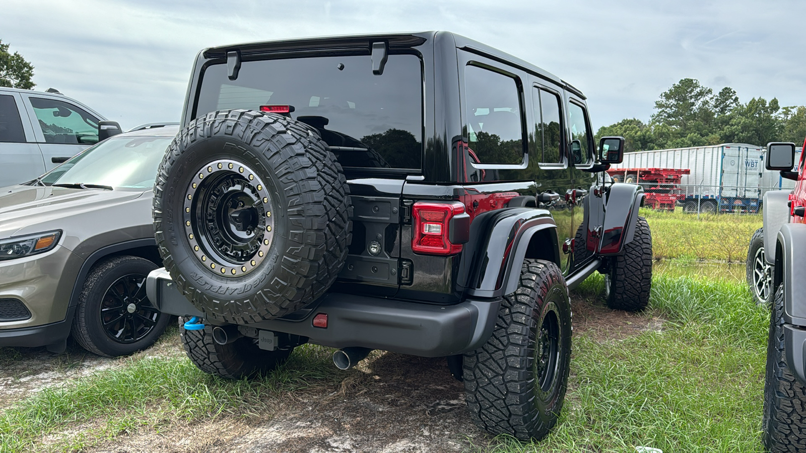 2023 Jeep Wrangler  9