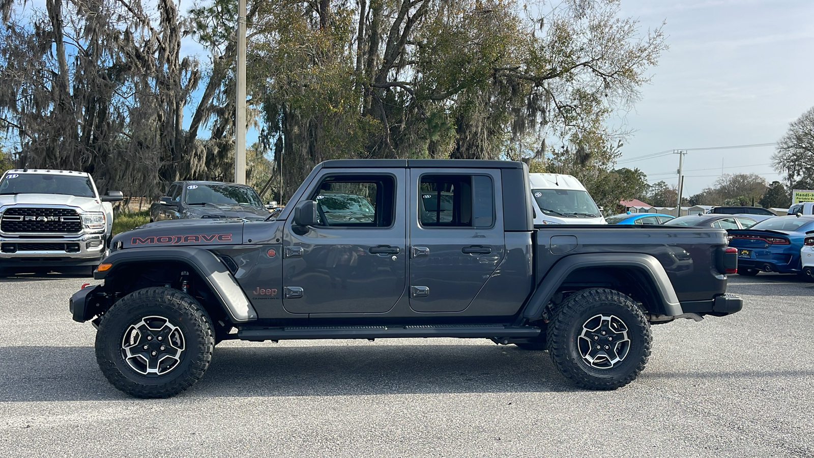 2023 Jeep Gladiator Mojave 2