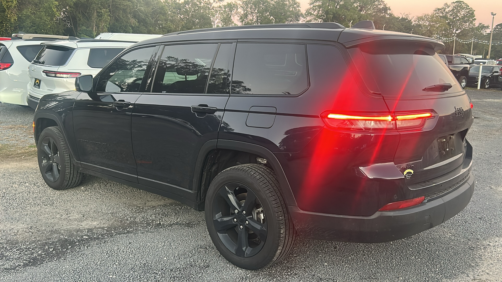 2024 Jeep Grand Cherokee L Limited 3