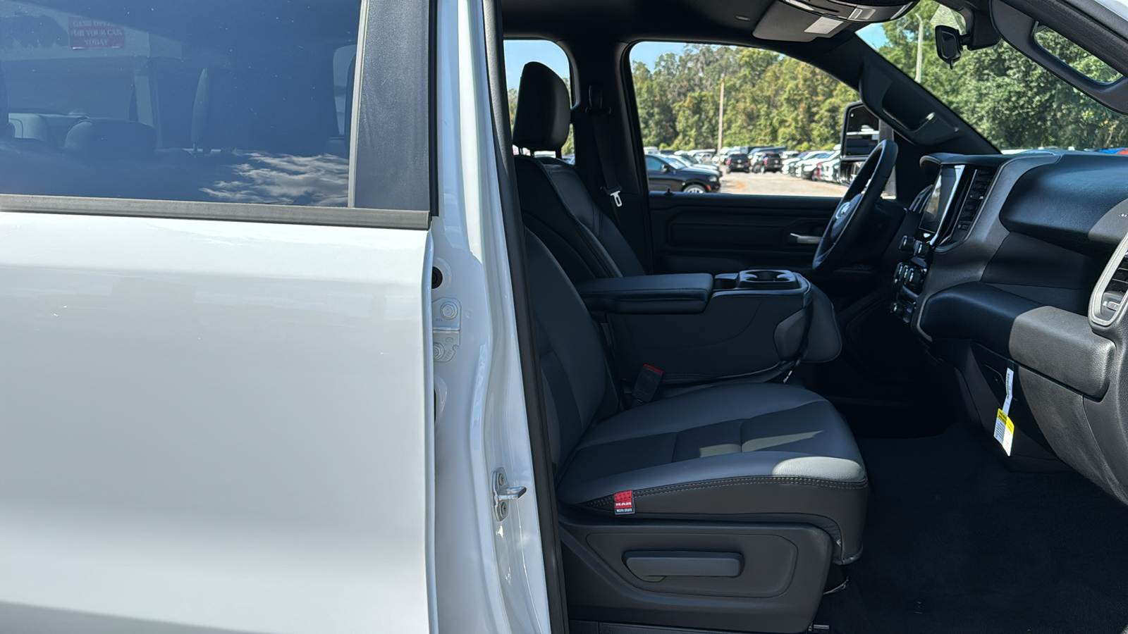 2025 Ram 1500 Tradesman 11