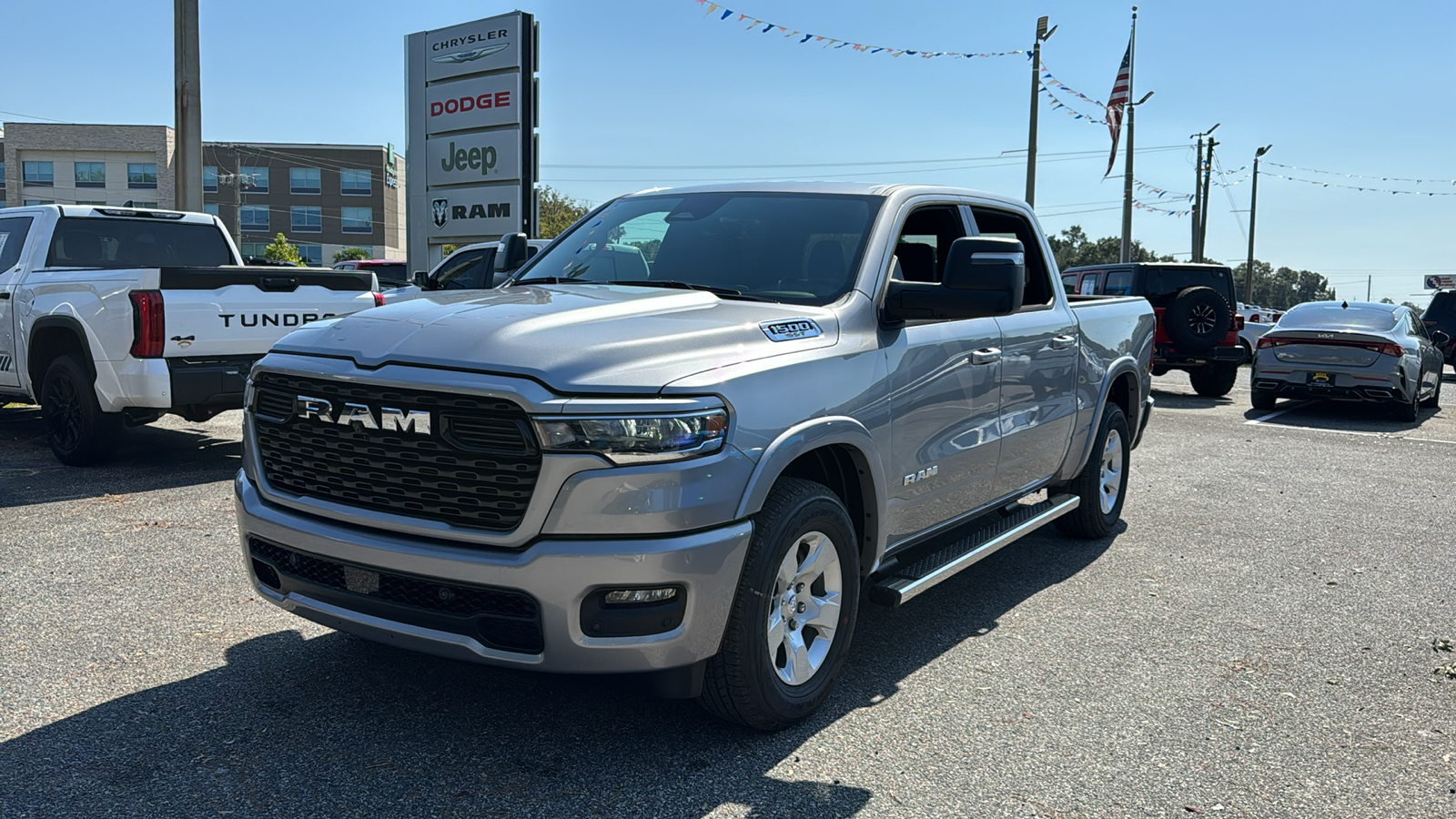 2025 Ram 1500 Big Horn/Lone Star 1