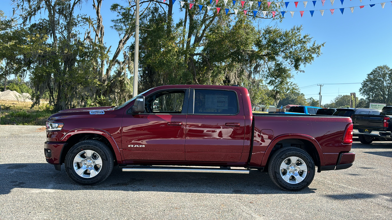 2025 Ram 1500 Big Horn/Lone Star 2