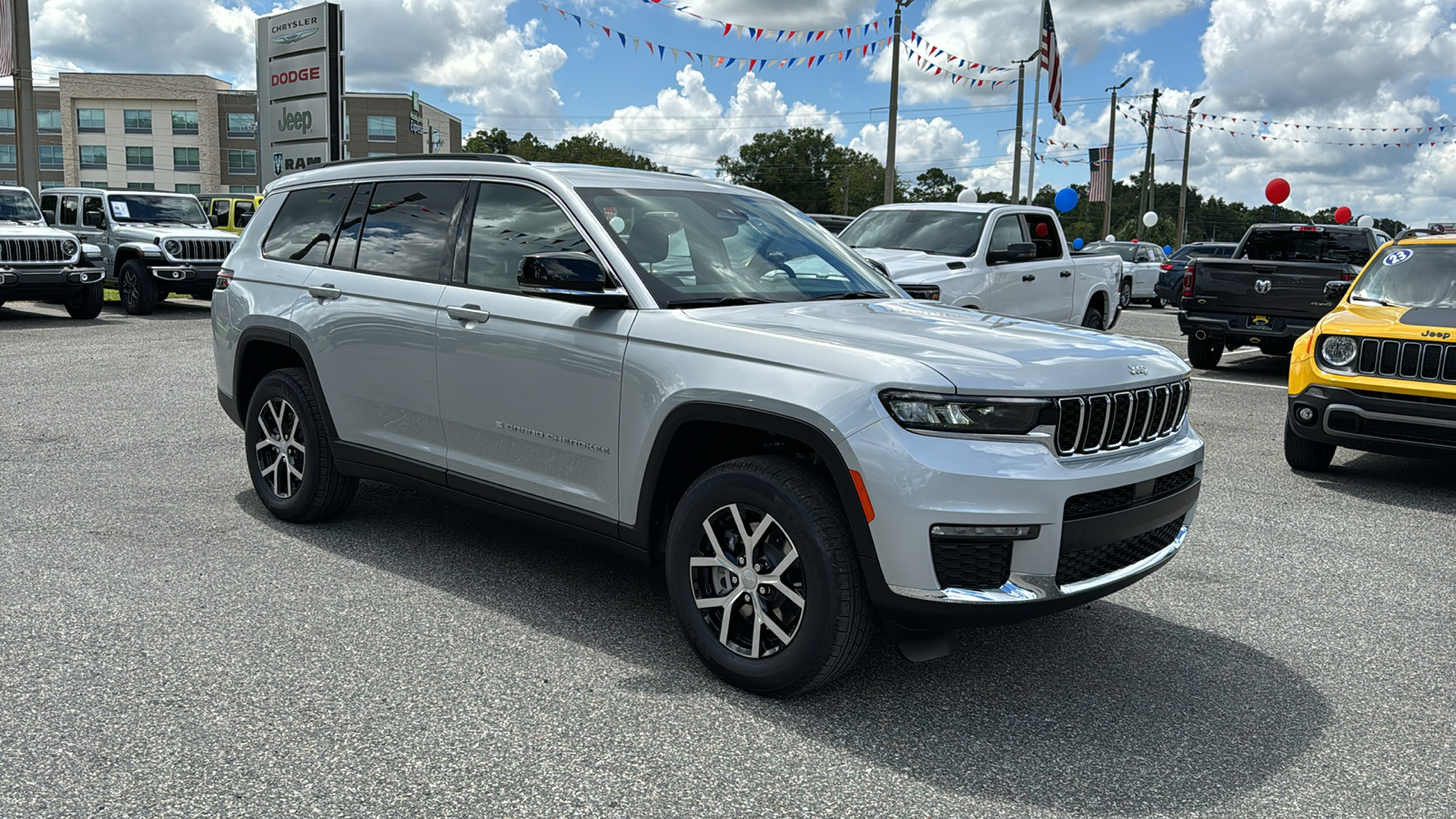 2024 Jeep Grand Cherokee L Limited 13