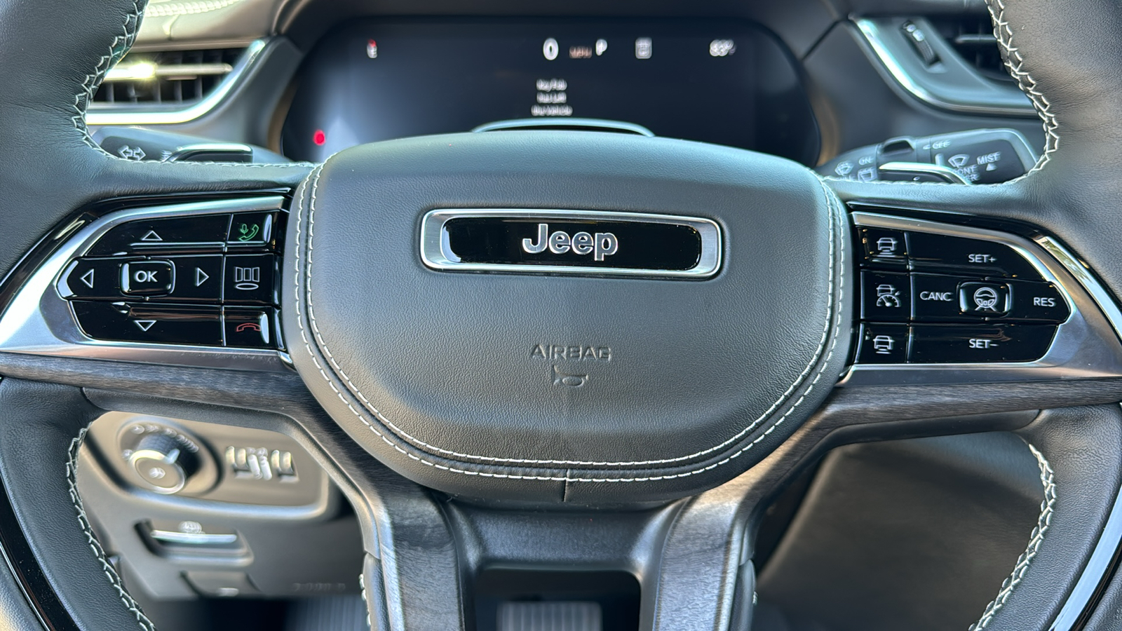 2024 Jeep Grand Cherokee L  23