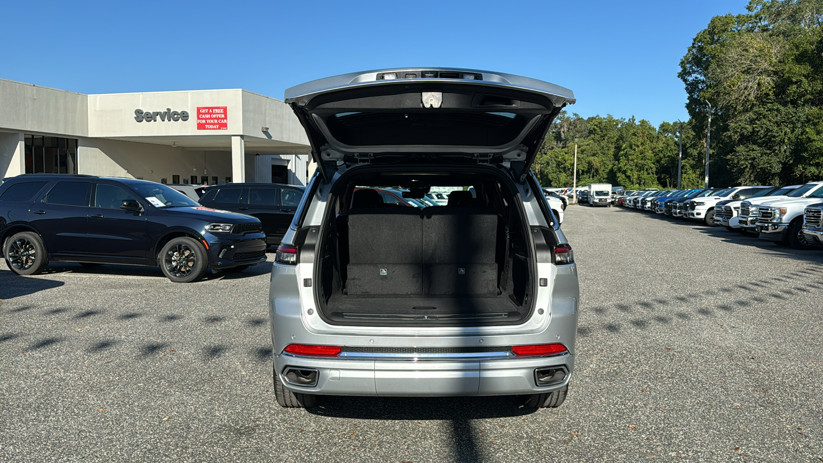 2024 Jeep Grand Cherokee L Overland 7