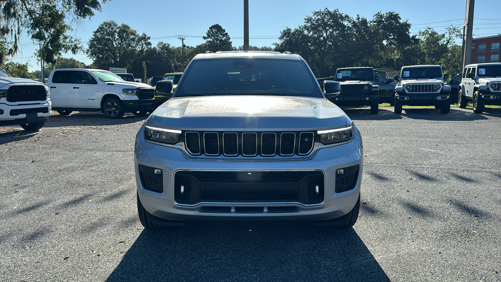 2024 Jeep Grand Cherokee L Overland 15