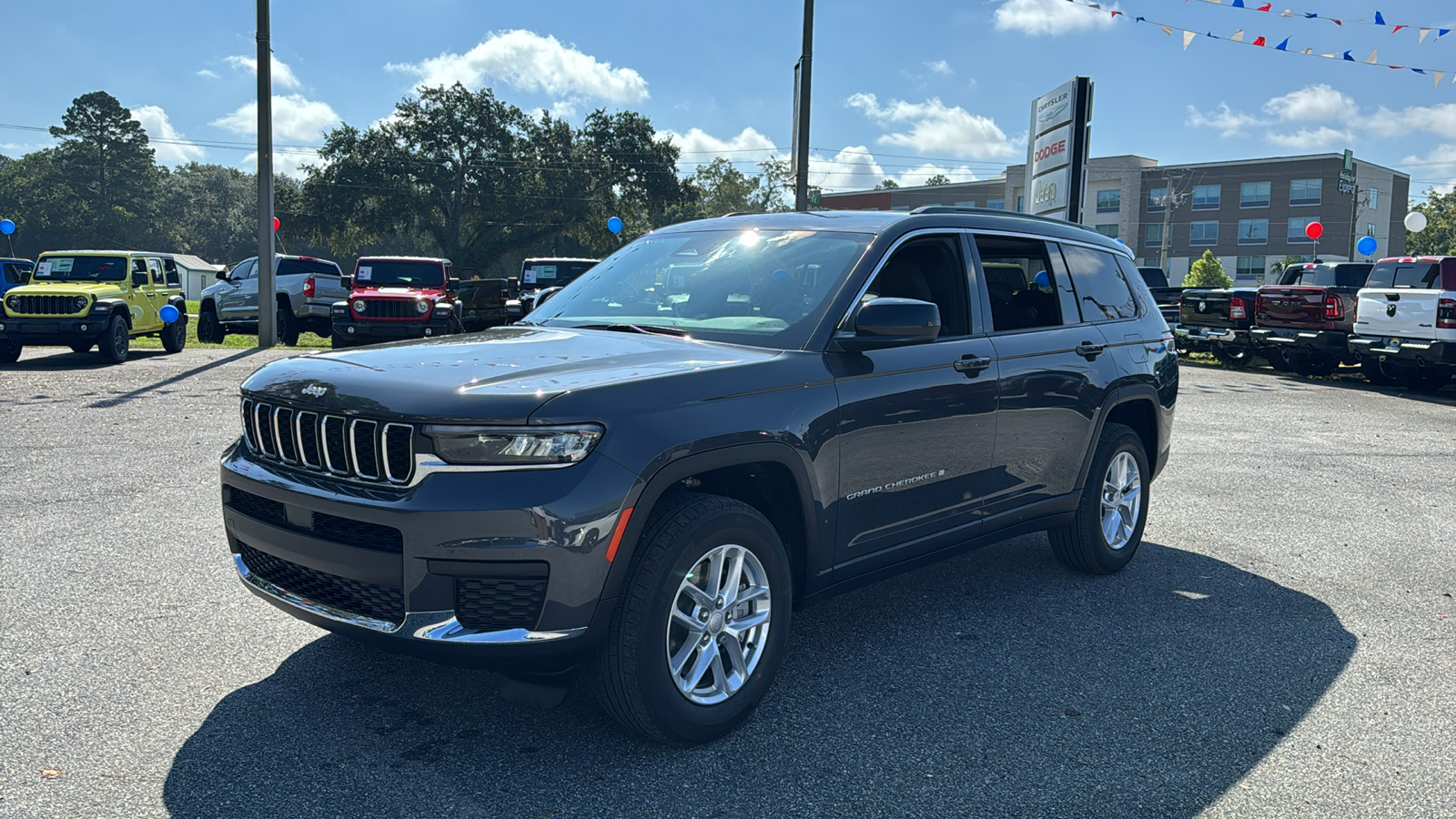 2024 Jeep Grand Cherokee L  1