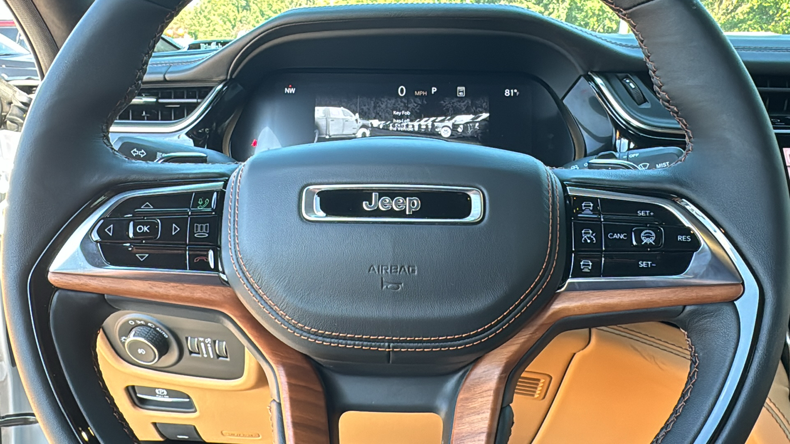 2024 Jeep Grand Cherokee L Summit 26