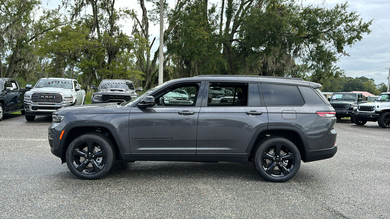 2025 Jeep Grand Cherokee L Limited 2