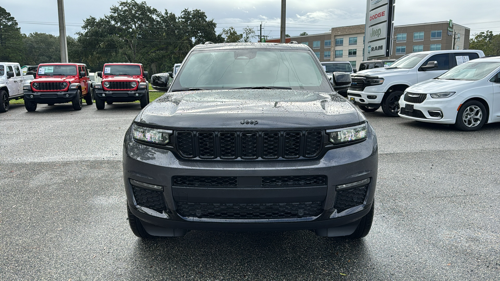 2025 Jeep Grand Cherokee L Limited 15