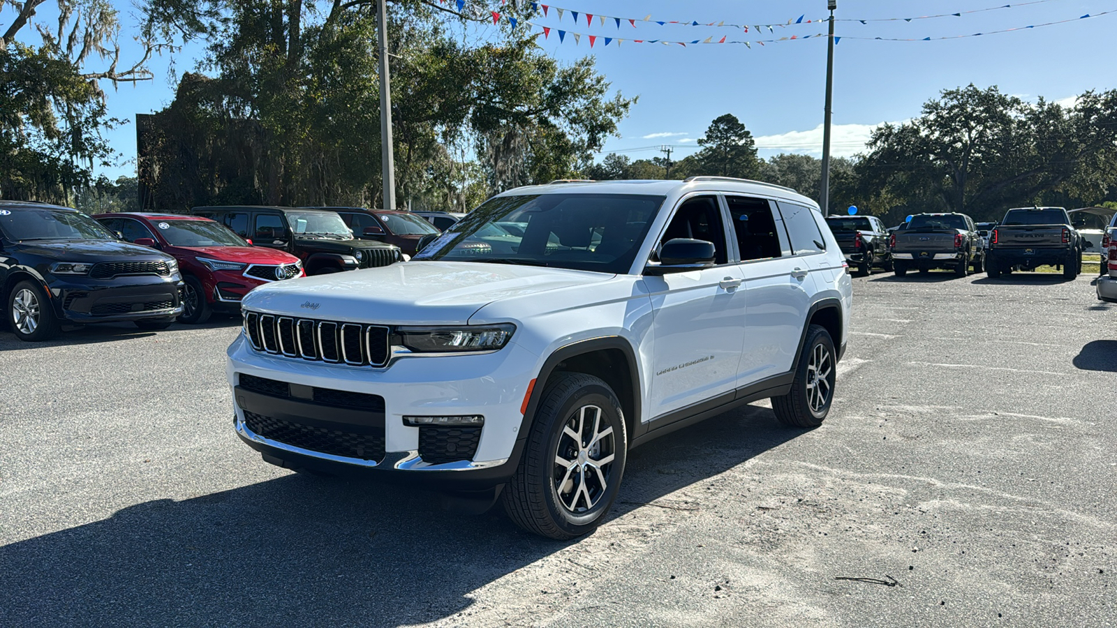 2025 Jeep Grand Cherokee L Limited 1