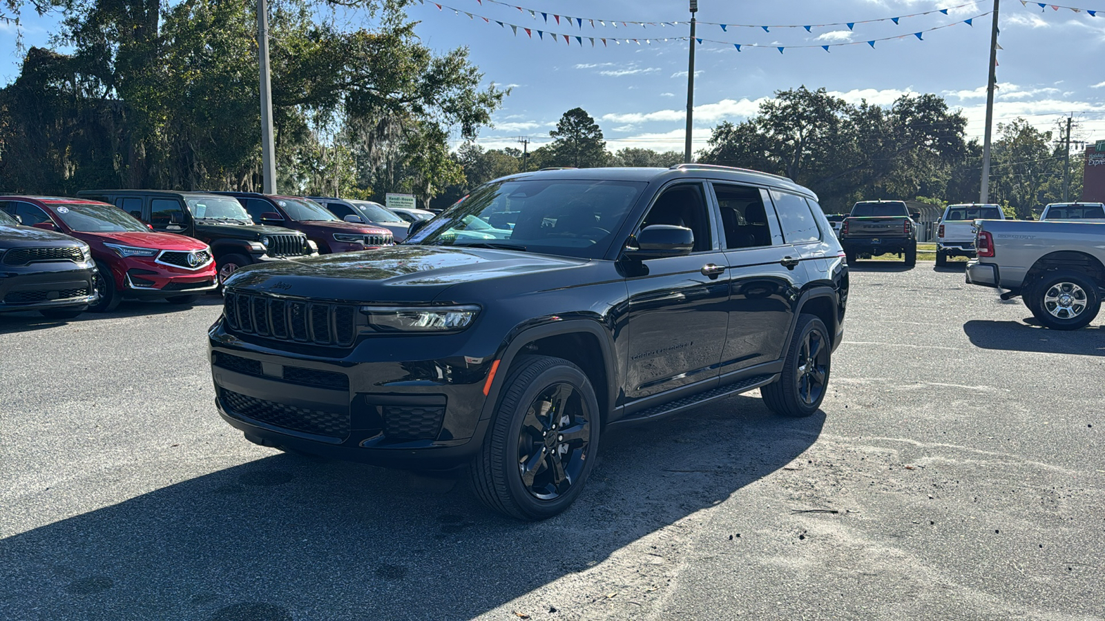 2025 Jeep Grand Cherokee L Altitude X 1