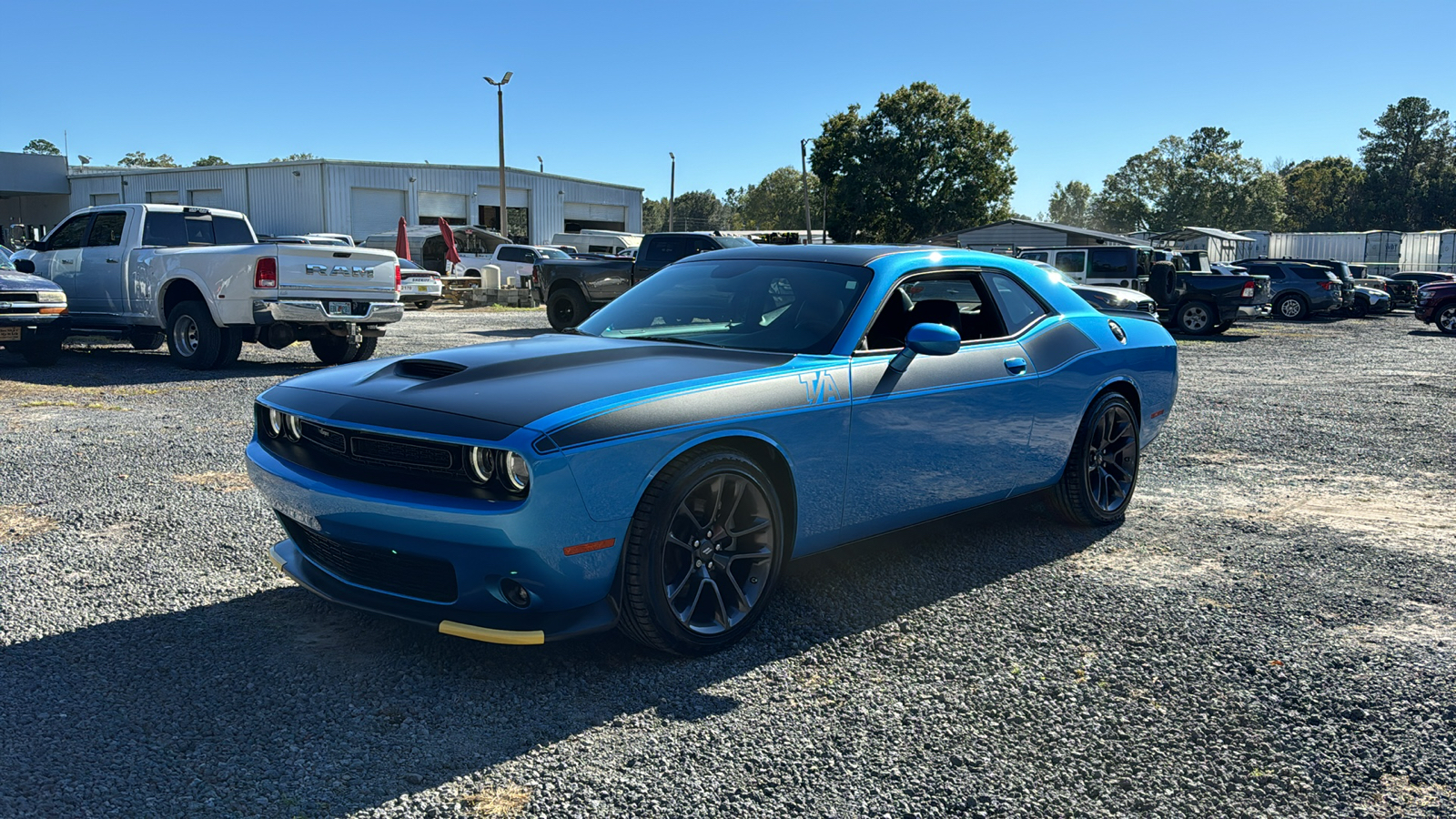 2023 Dodge Challenger R/T 1