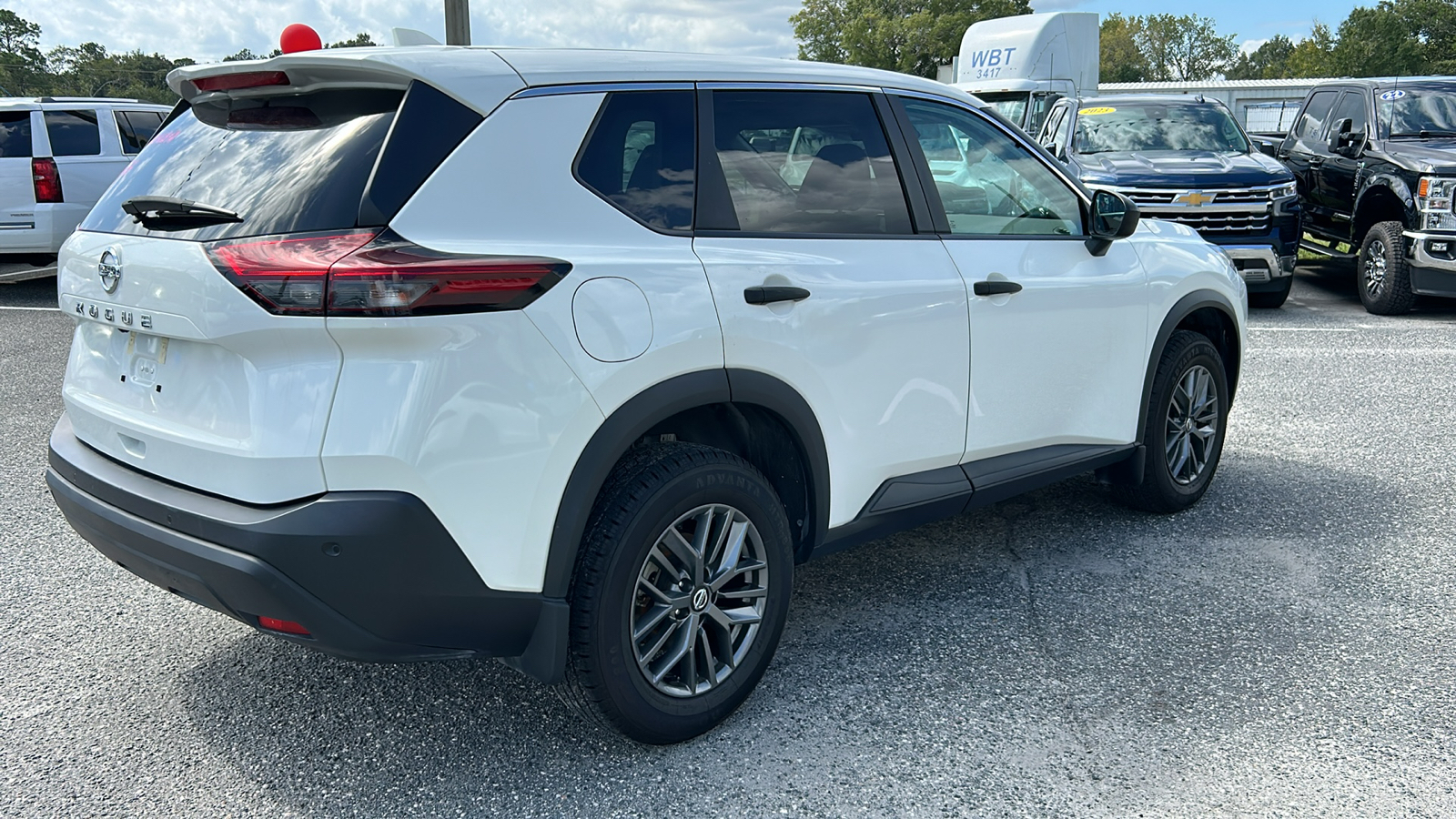 2021 Nissan Rogue S 5