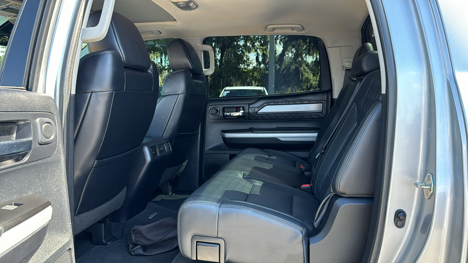 2019 Toyota Tundra Platinum 14