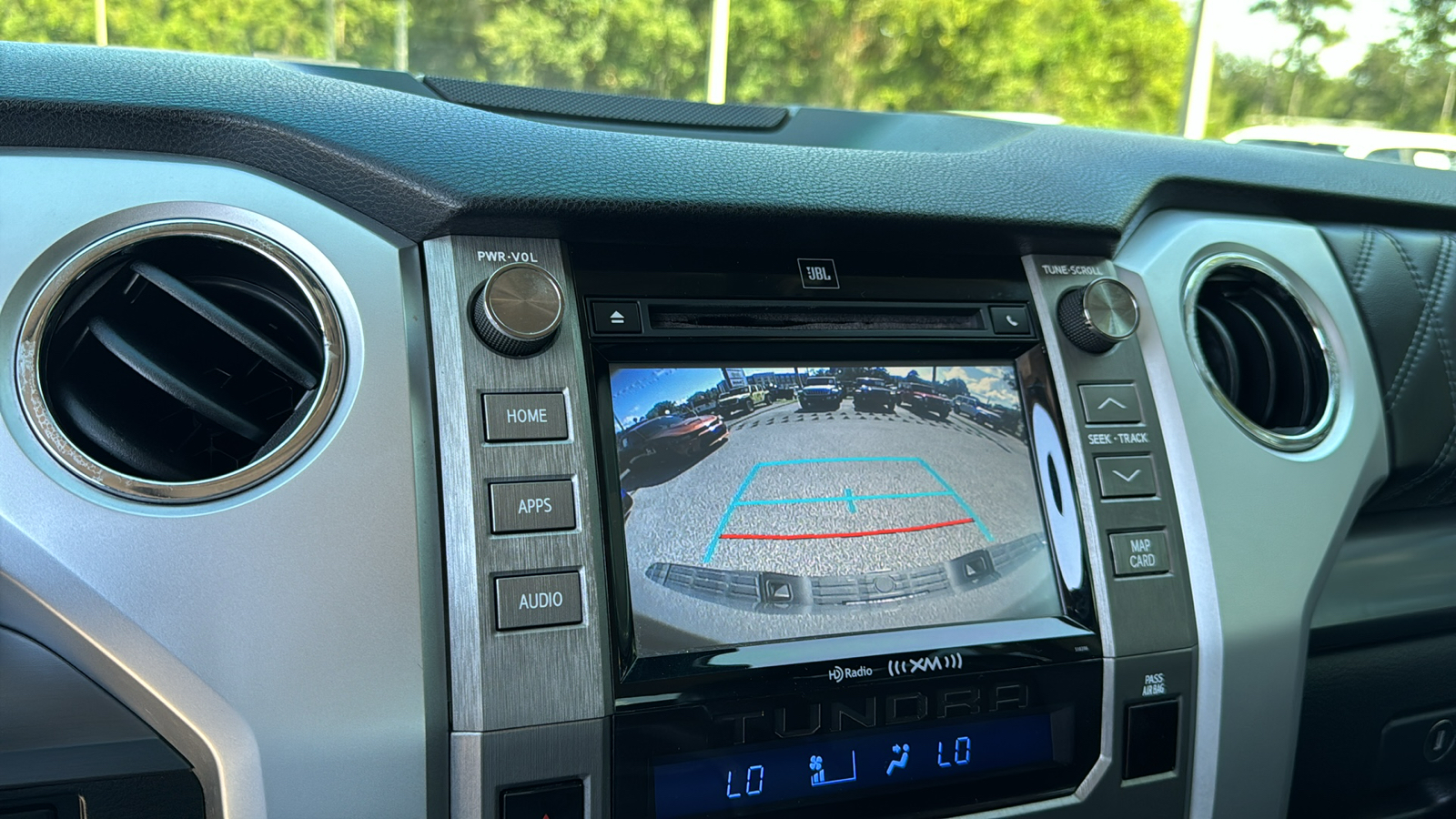 2019 Toyota Tundra Platinum 27