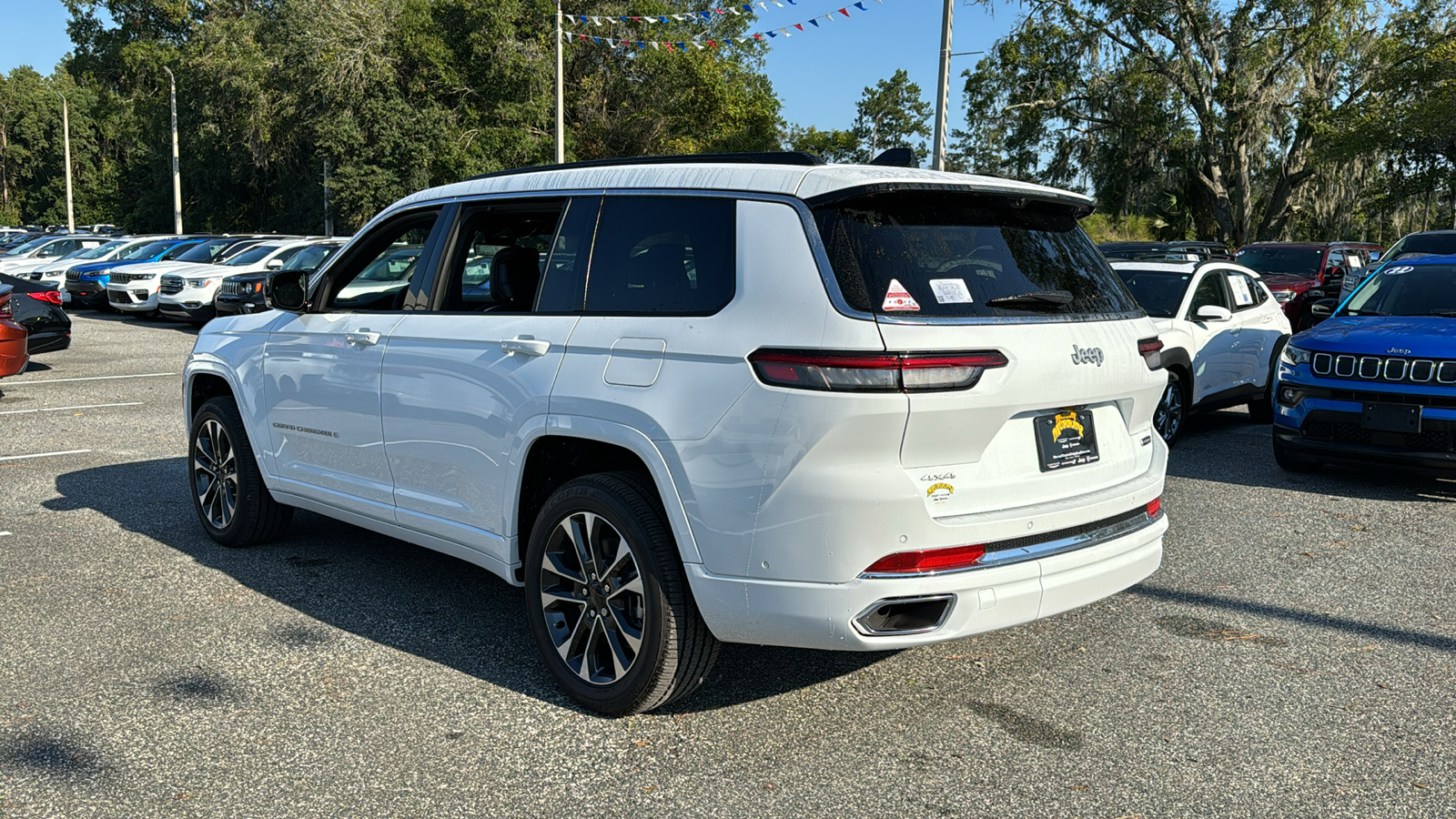 2024 Jeep Grand Cherokee L Overland 2