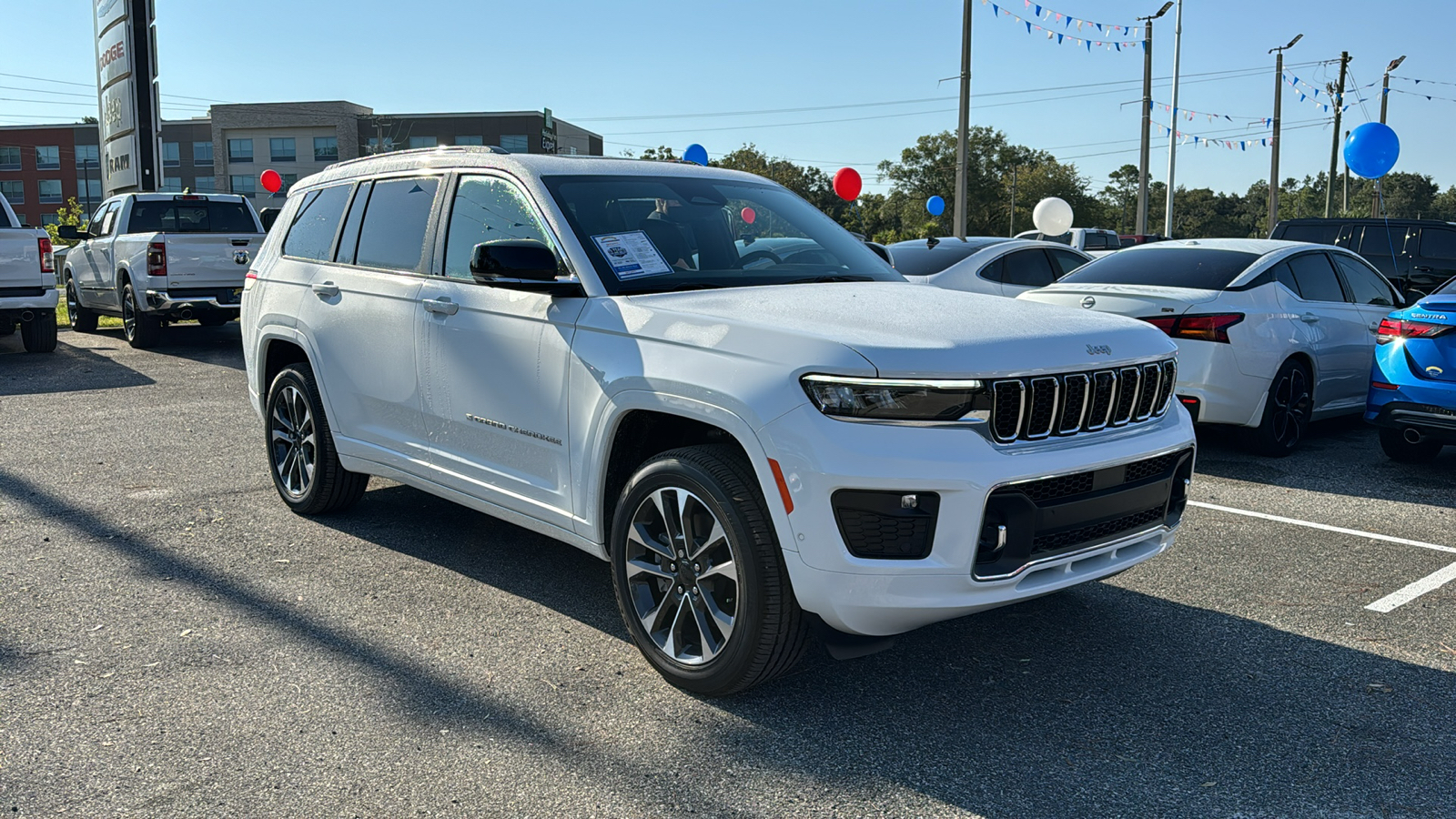 2024 Jeep Grand Cherokee L Overland 13