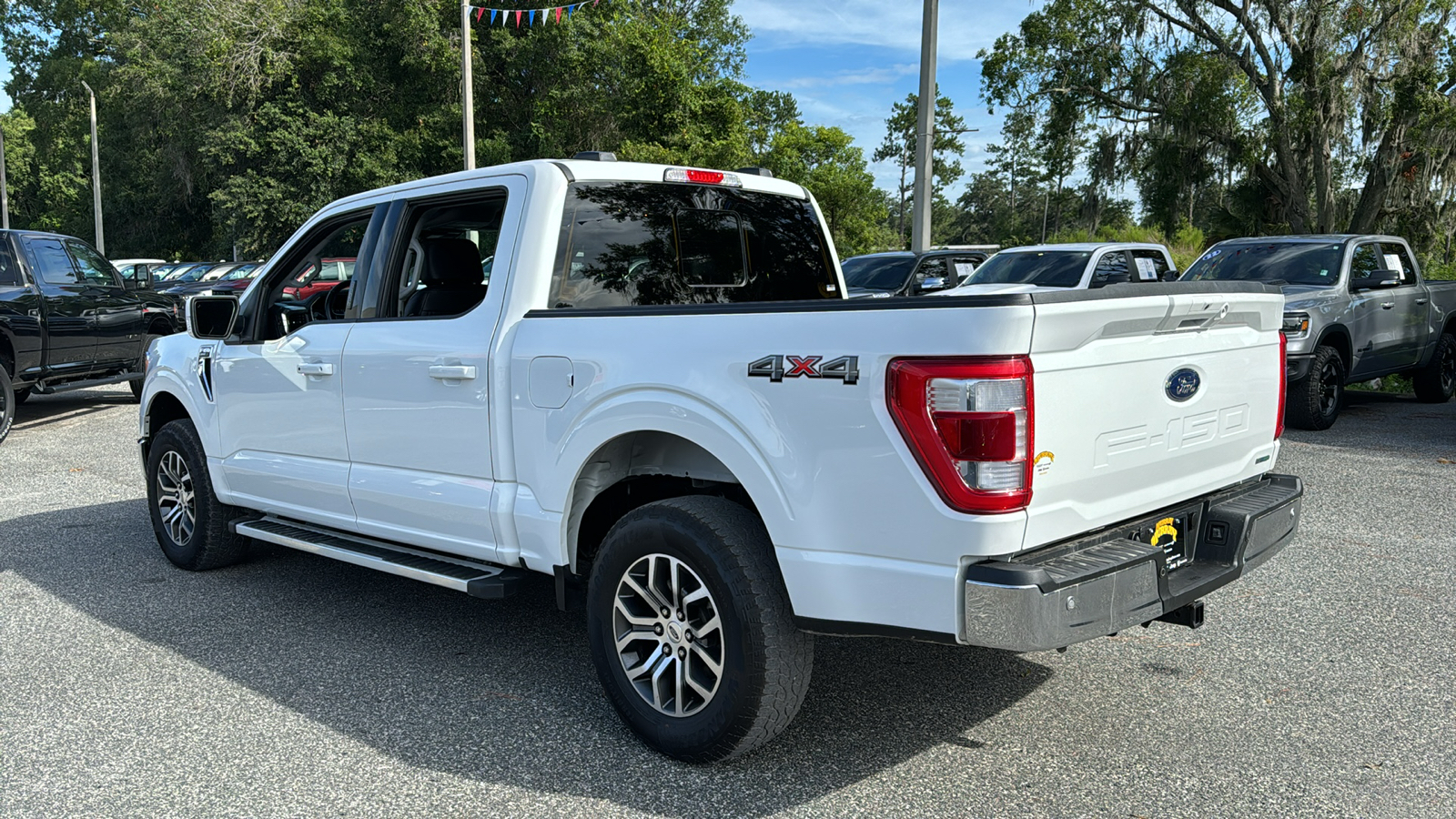 2022 Ford F-150 Lariat 3