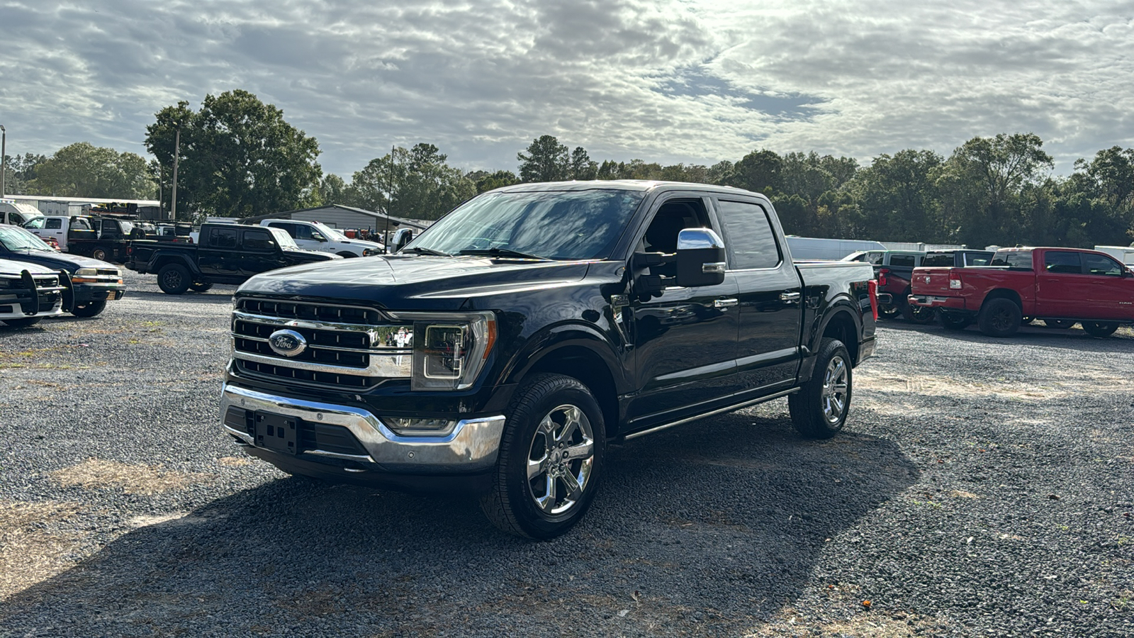 2023 Ford F-150 Lariat 1