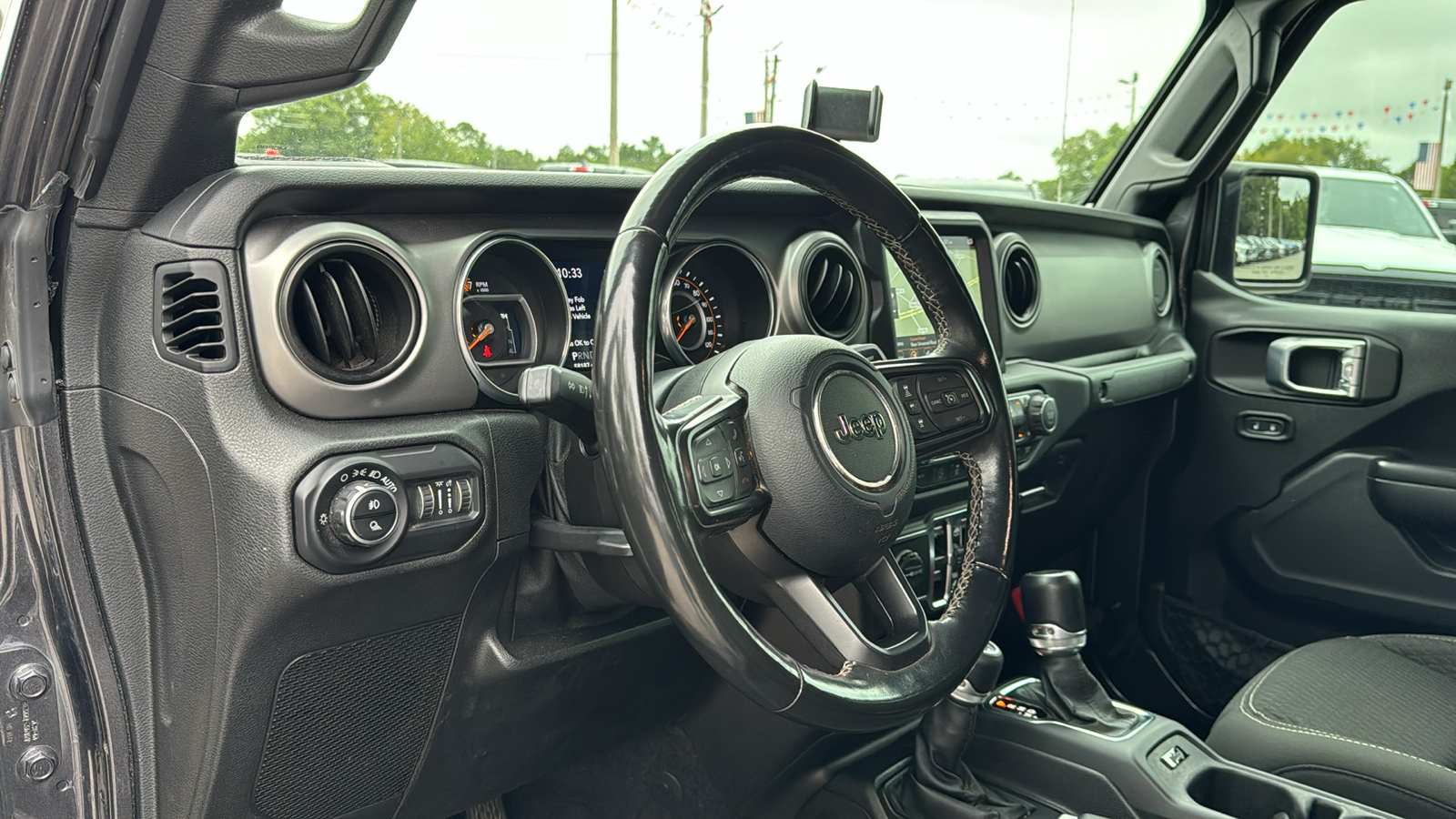 2021 Jeep Gladiator Sport 33