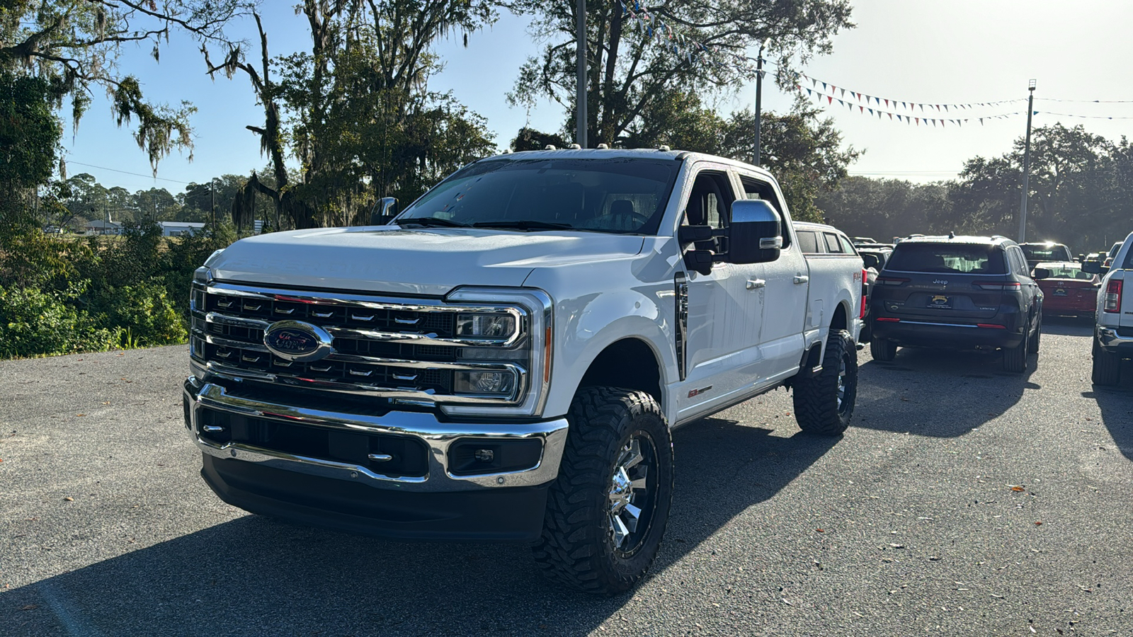 2023 Ford F-350SD Lariat 1