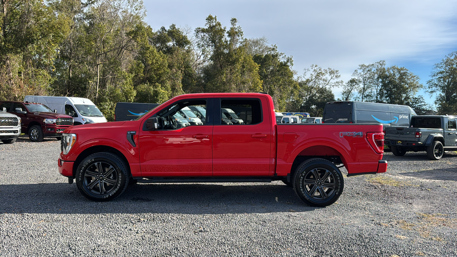 2022 Ford F-150 XLT 2