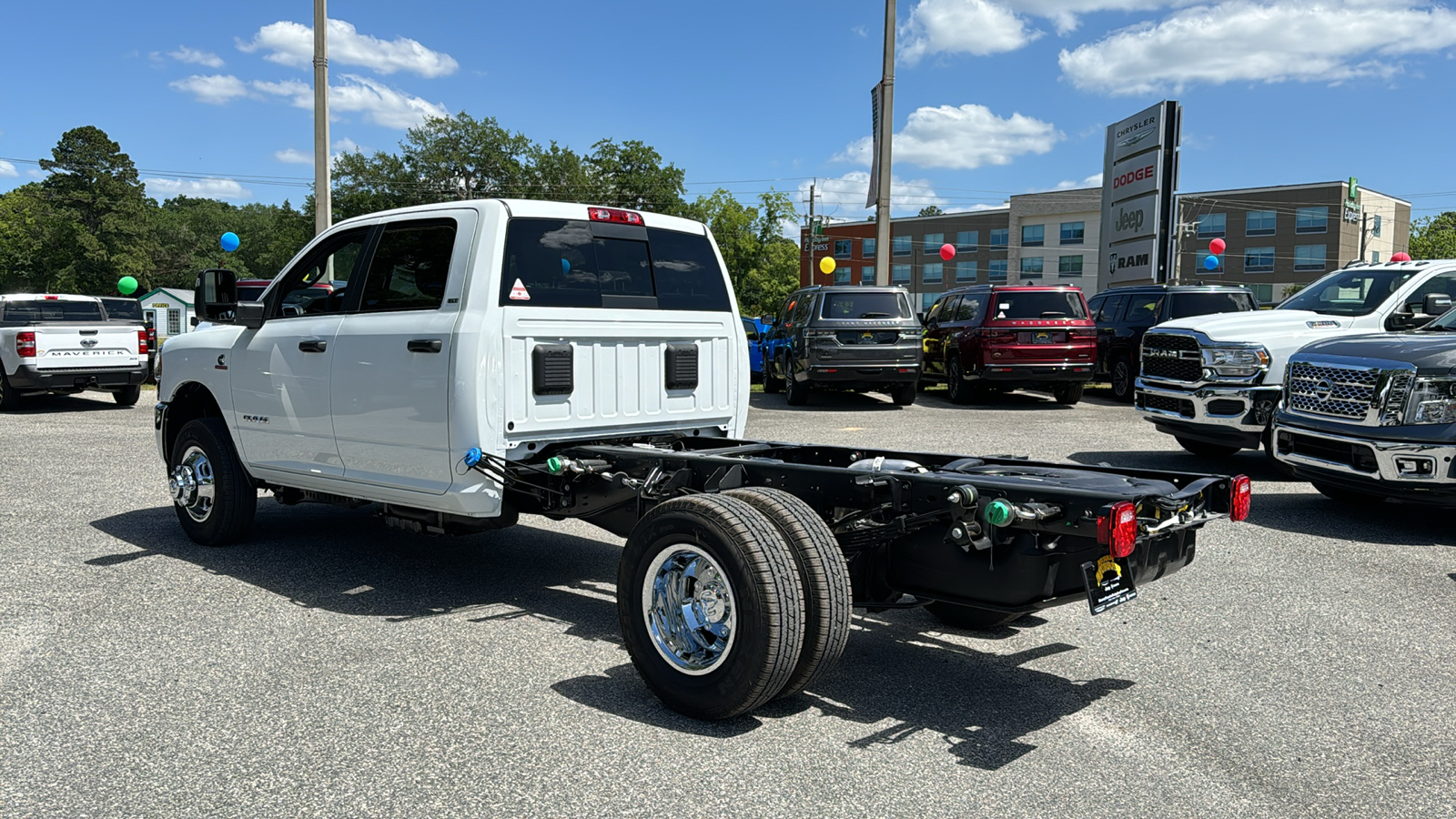 2024 Ram 3500 SLT 3