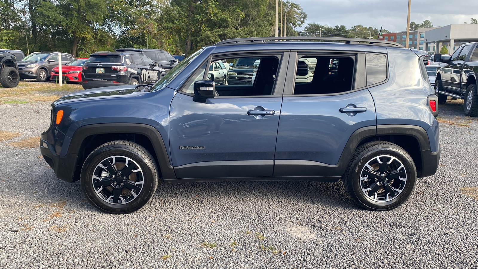 2023 Jeep Renegade Latitude 2