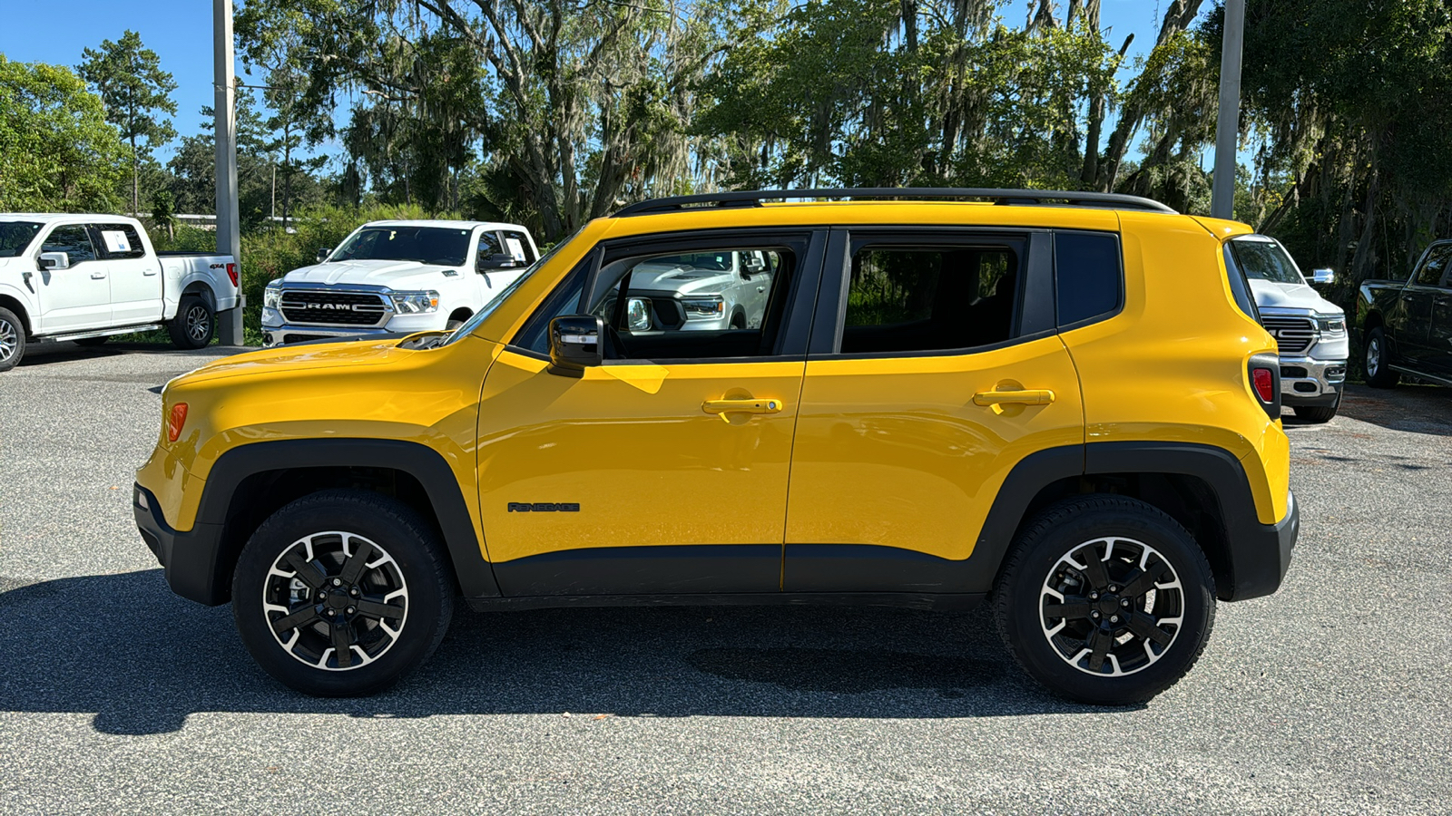 2023 Jeep Renegade Latitude 2