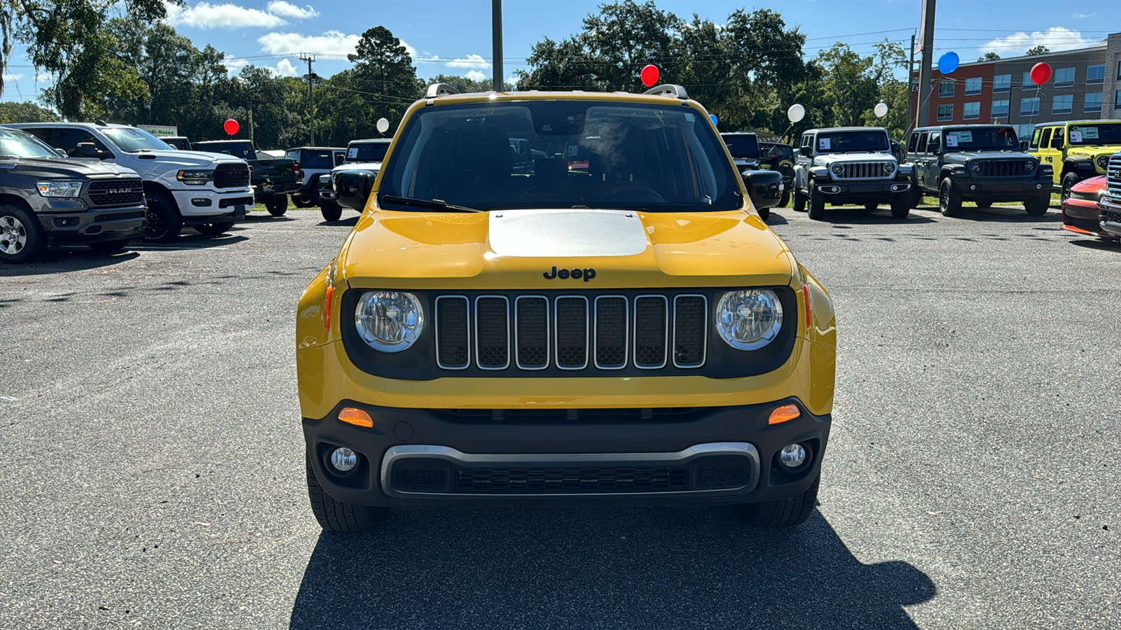 2023 Jeep Renegade Latitude 11