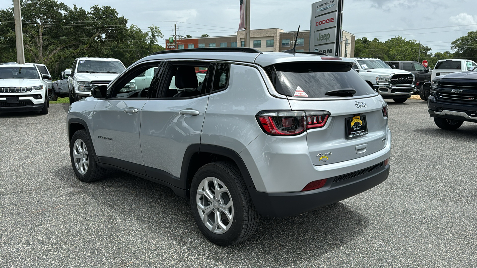 2024 Jeep Compass Latitude 3