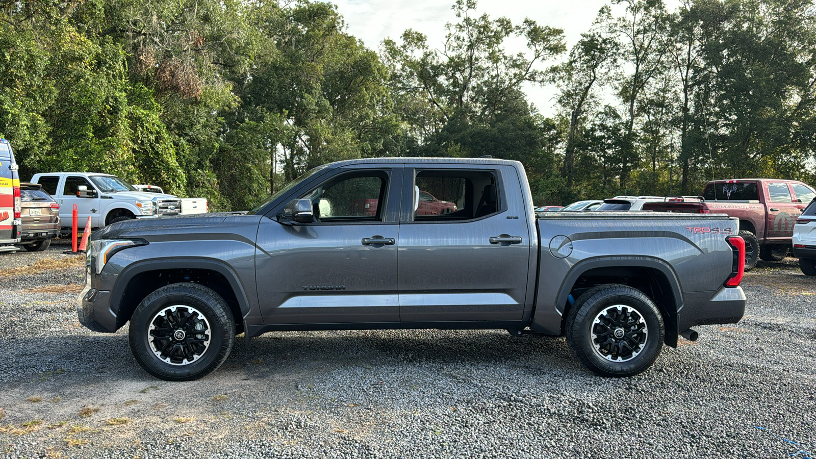 2022 Toyota Tundra SR5 2