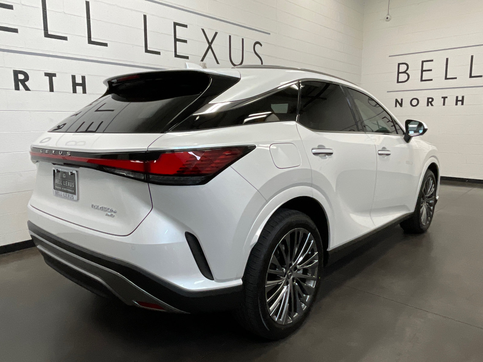 2024 Lexus RX 450h+ Luxury 3