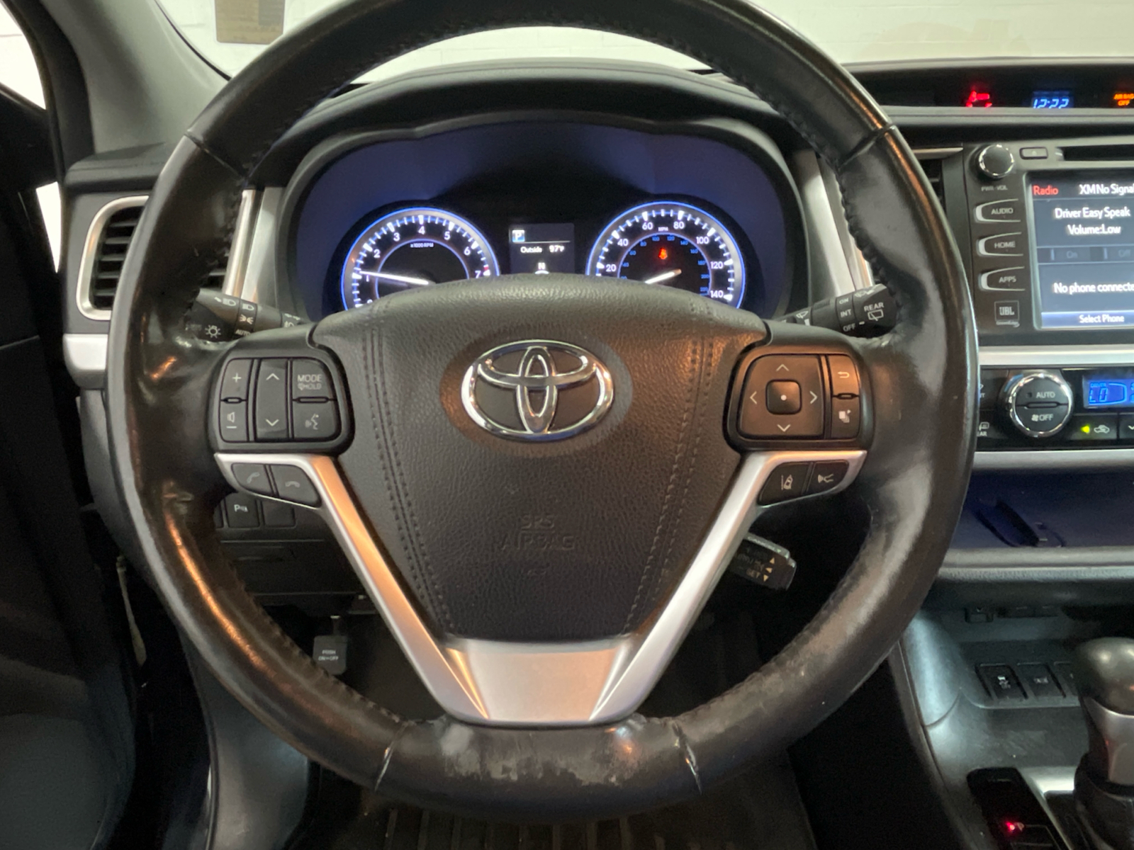 2018 Toyota Highlander Limited Platinum 9