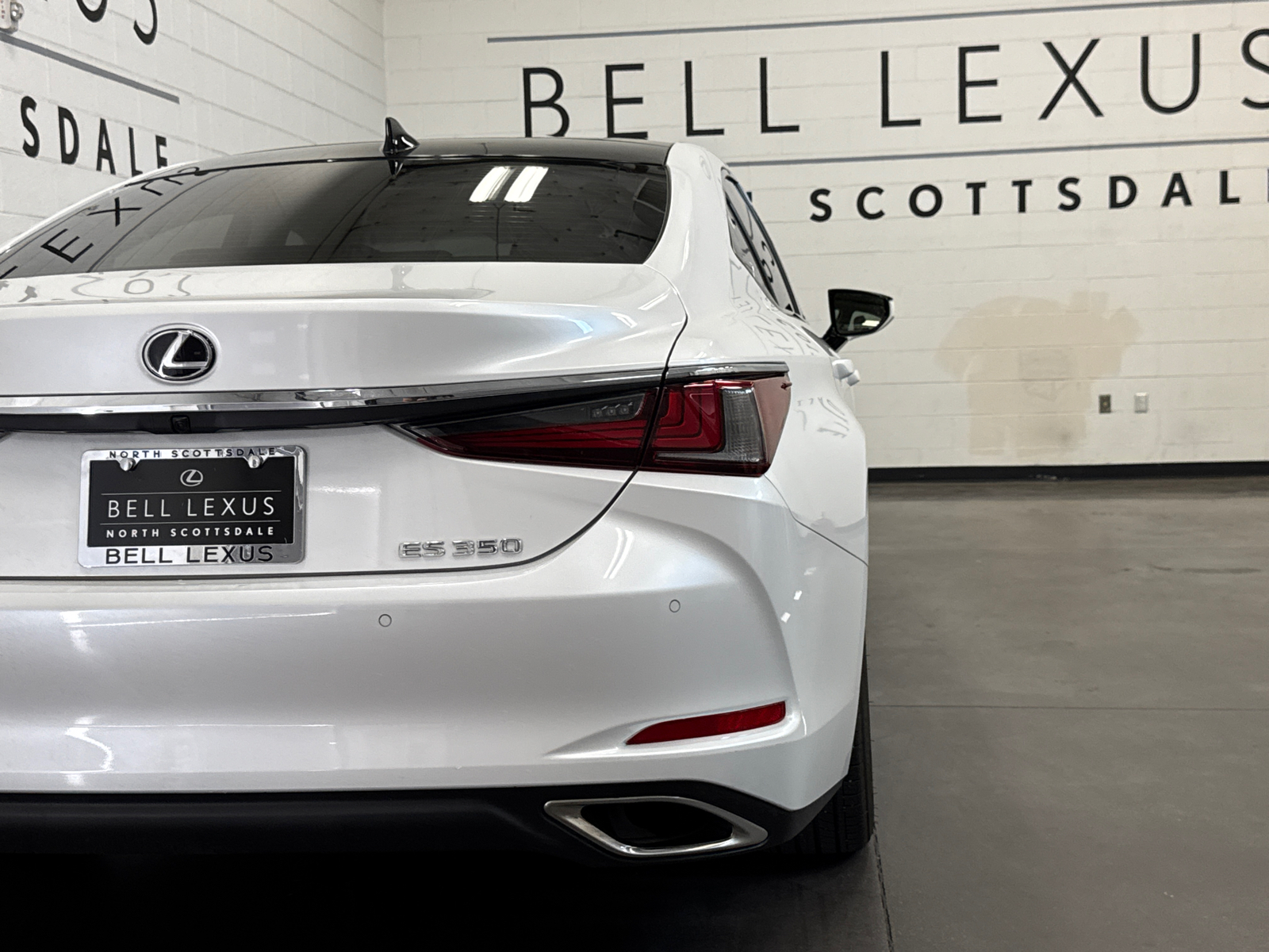 2022 Lexus ES 350 5