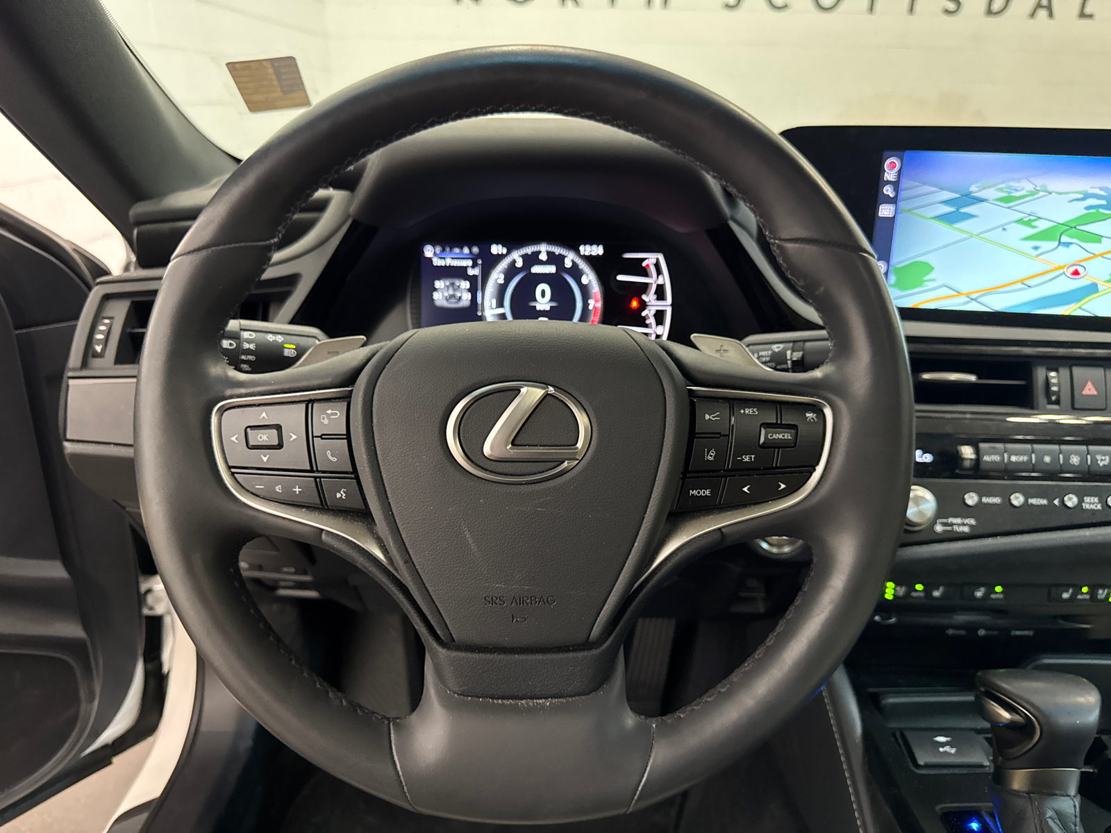 2022 Lexus ES 350 12