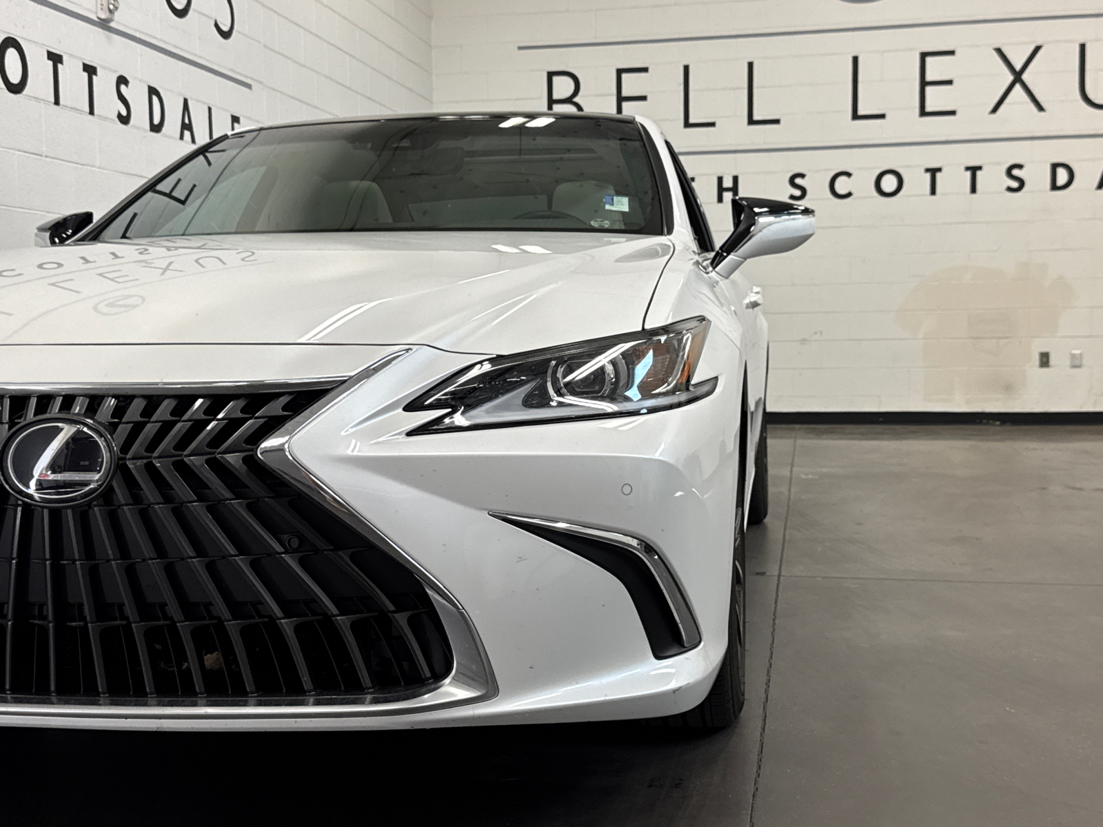 2022 Lexus ES 350 25