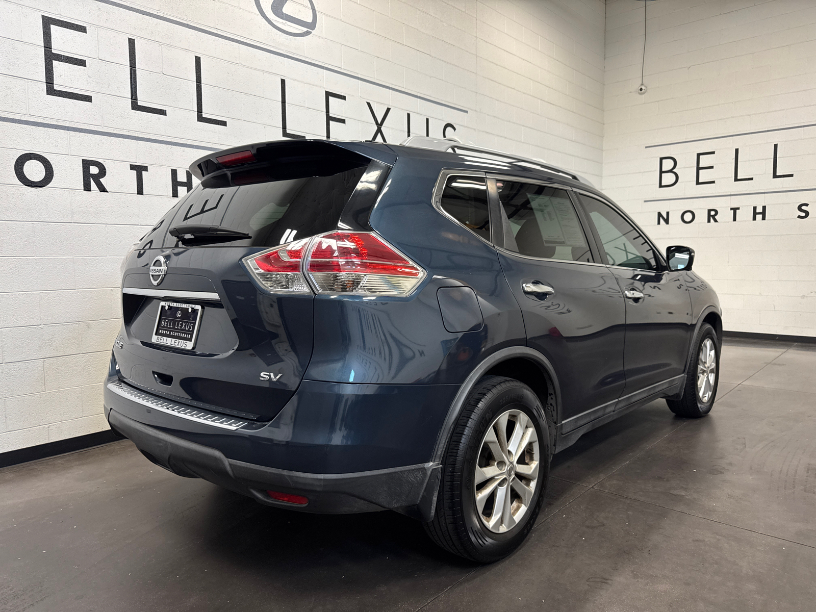 2016 Nissan Rogue SV 22