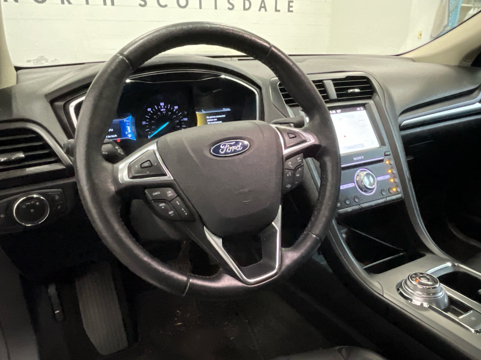 2019 Ford Fusion Hybrid Titanium 19